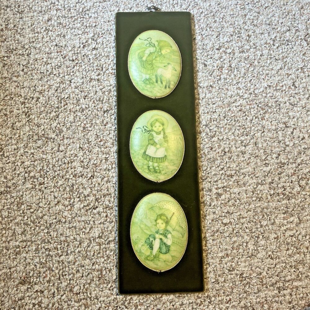 Vintage Wall Art Ceramic Ovals Little Girl Farm Green Velvet Cottage Cameo Holly